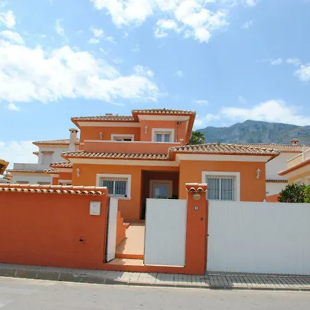 Ch3208 Gesmi Piscina Privada Alpehytte